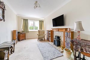 Family Room- click for photo gallery